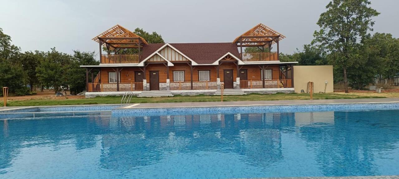 Kcr Resorts & Convention Maisaram 外观 照片