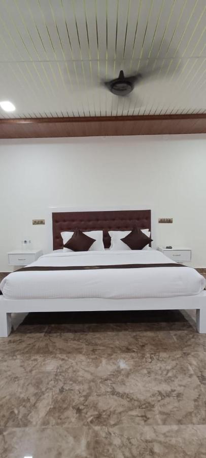 Kcr Resorts & Convention Maisaram 外观 照片